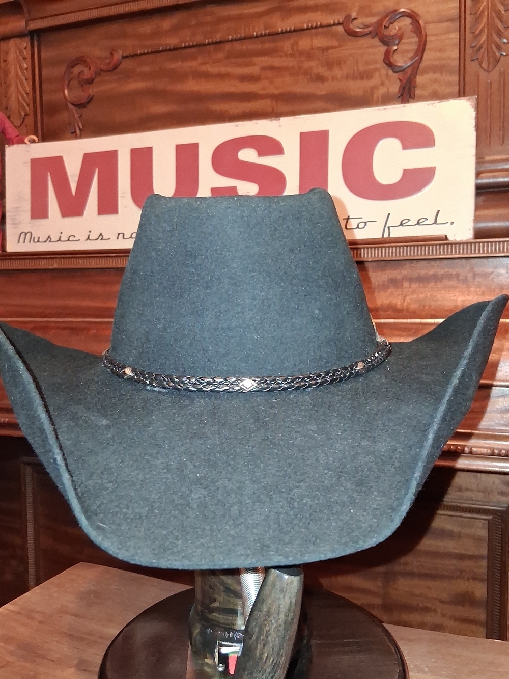 Master Hatters Of Texas Felt Western Cowboy Hat with Braided Band 59 (7 3/8)